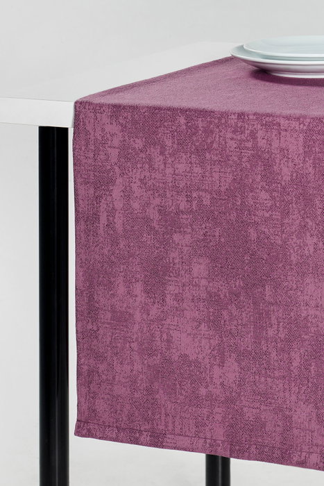 Hermia Milano Camino de Mesa Damasco 45 x 150 cm Poliéster No Planchar Damson
